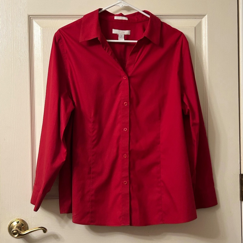 Chico’s Size 2, button down shirt